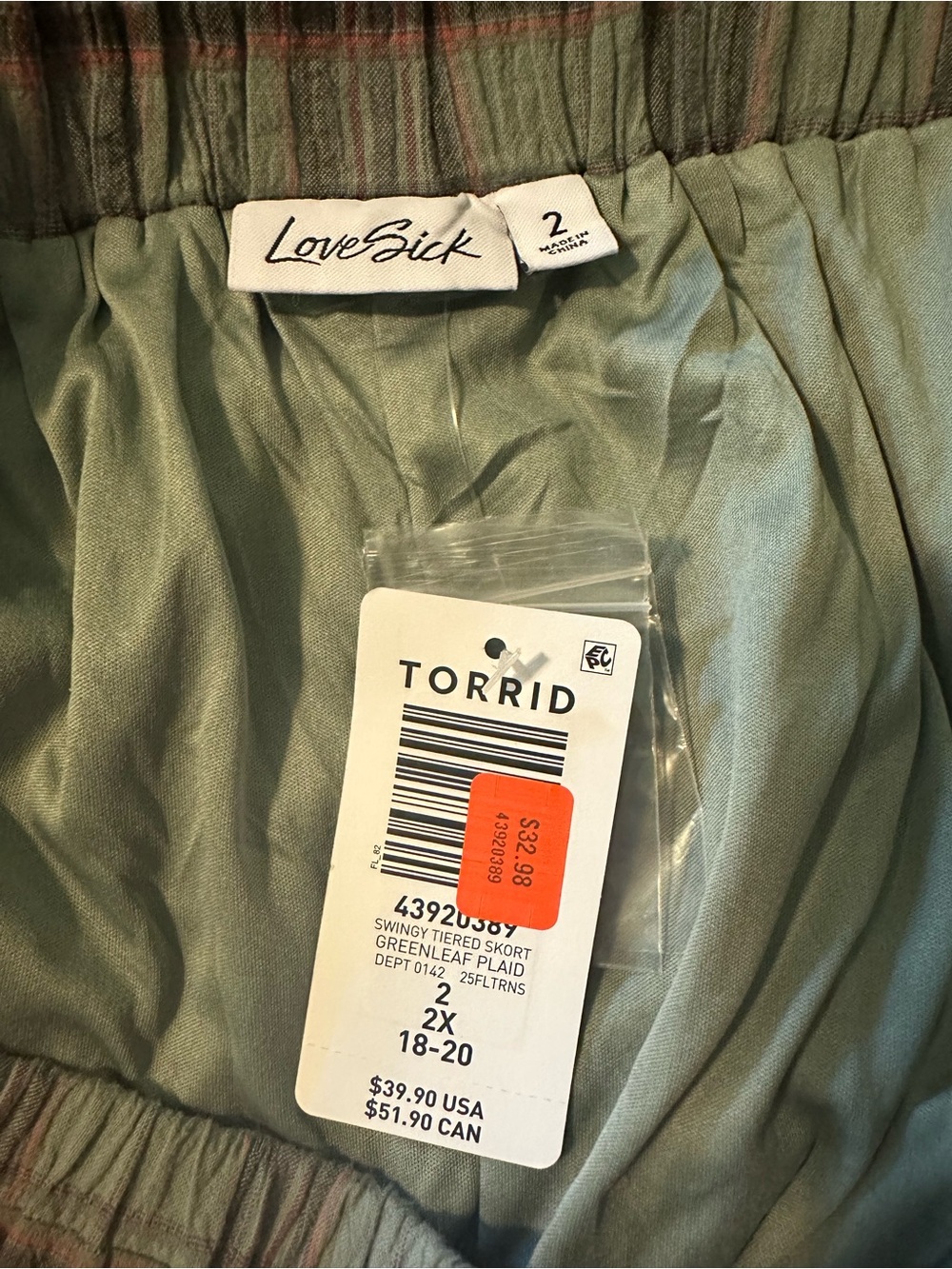 Torrid LoveSick Swingy Tiered Skort, Greenleaf Plaid, Size 2 (2X 18-20), NWT - Picture 7 of 7